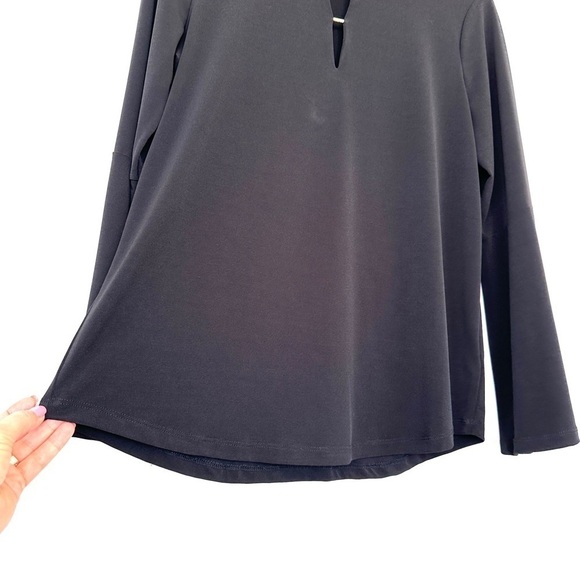 Michael Kors top with split neck, bell sleeves, loose fitting, stretch knit - Picture 7 of 12